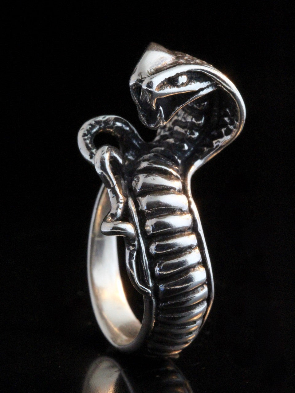 Cobra Ring - Silver