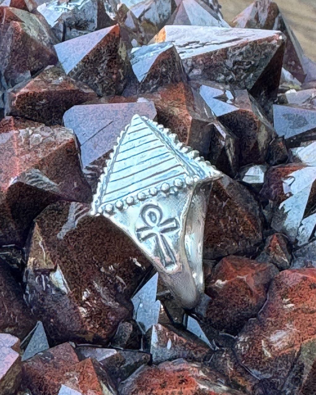 Pyramid Ring Ankh side - Silver
