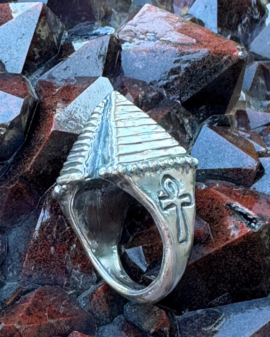 Pyramid Ring Ankh side - Silver