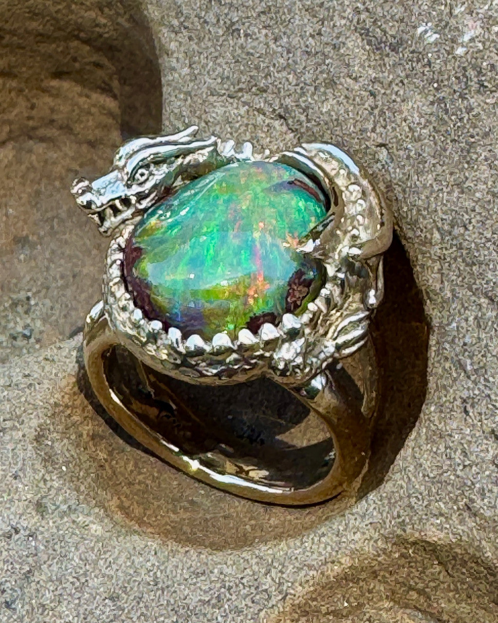Green Grotto Sentry Dragon Ring - 14K gold