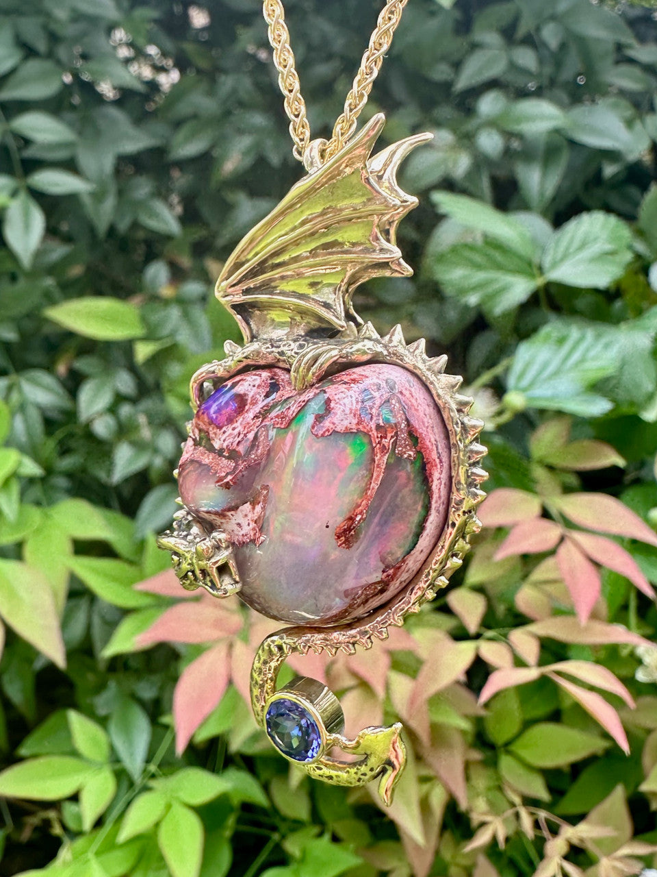 18K gold 'Pura Vida' Dragon Pendant - Mexican Matrix Opal