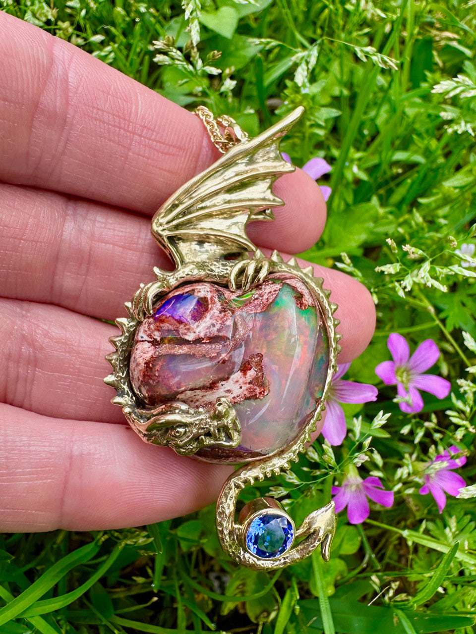 18K gold 'Pura Vida' Dragon Pendant - Mexican Matrix Opal