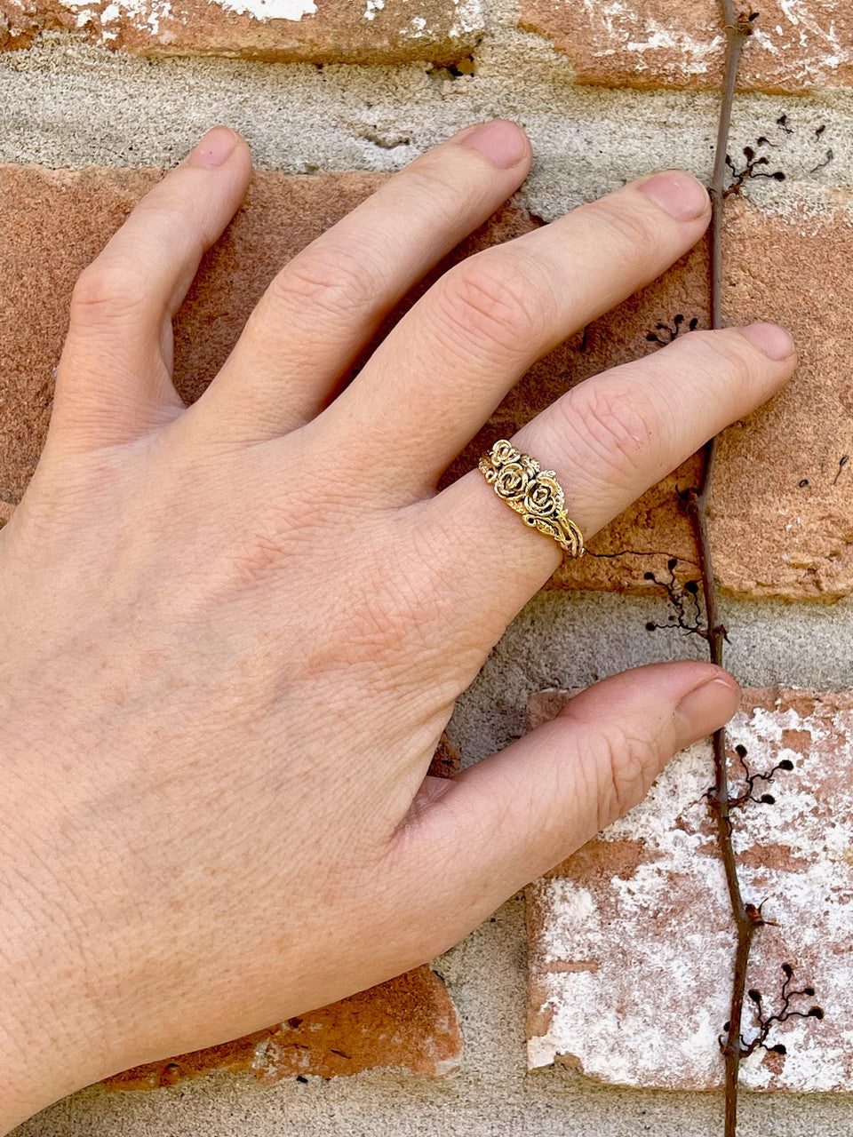 Rose Tendril Ring - 14k Gold