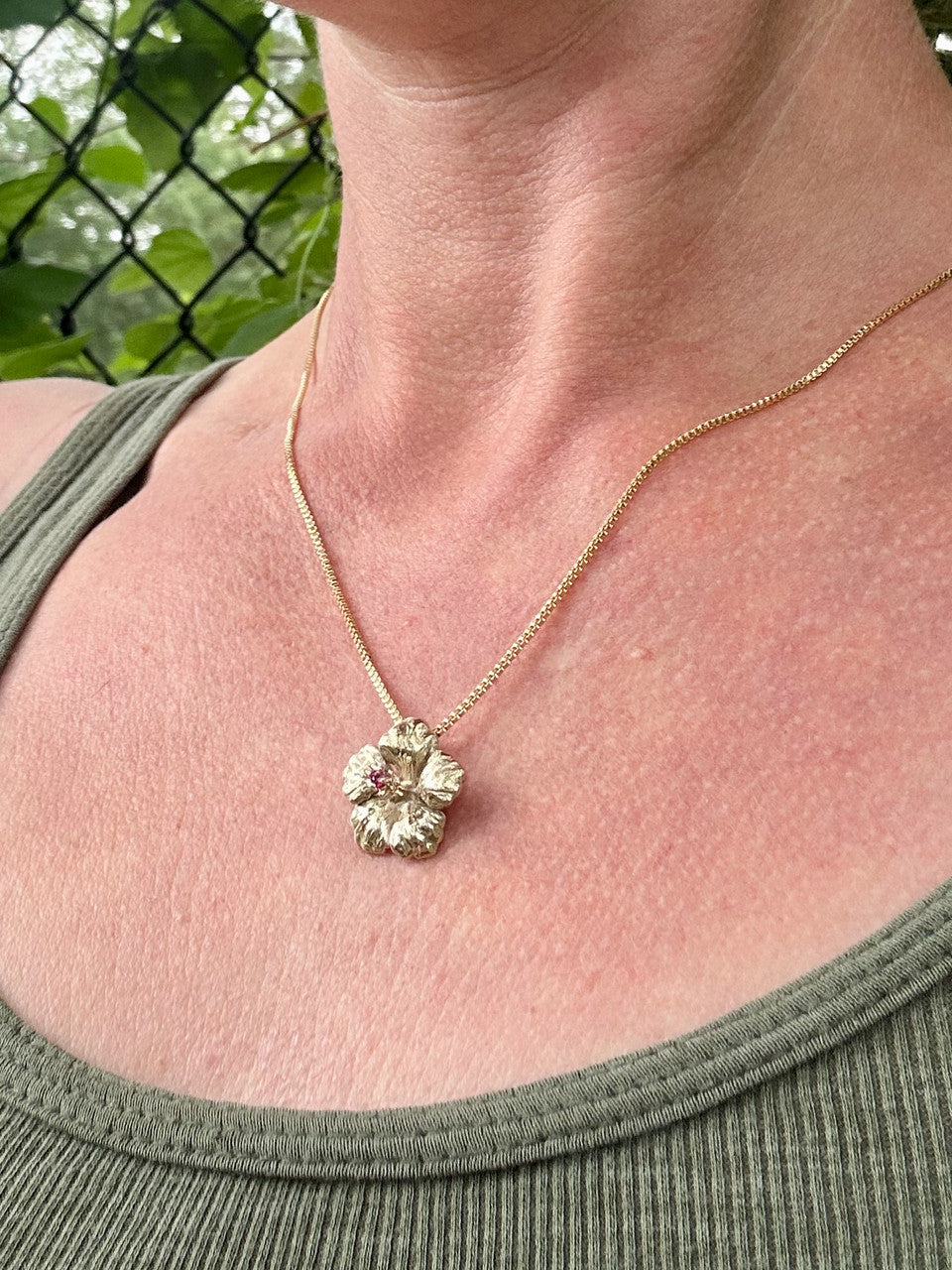 Hibiscus Charm with Ruby - 14k Gold