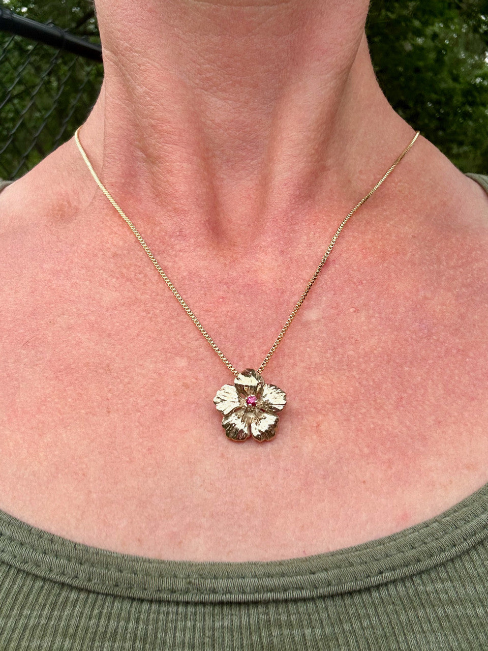 Hibiscus Charm with Ruby - 14k Gold