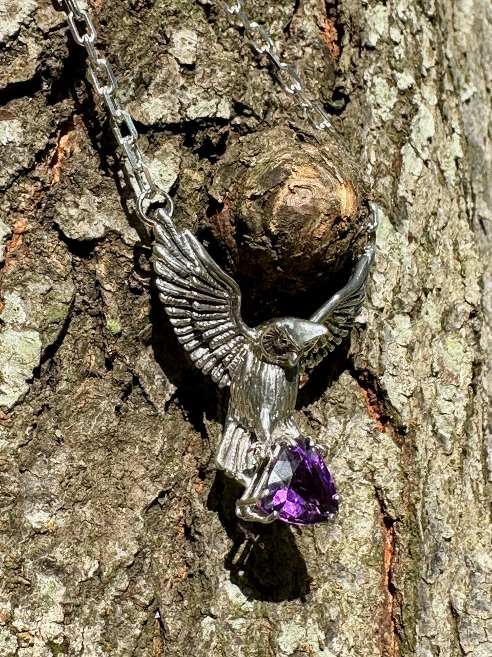 Owl Neckpiece with 13 MM Amethyst - Silver