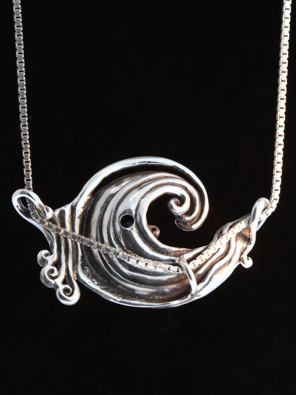 Rip Curl Pendant with 4mm Blue Topaz - Sterling Silver