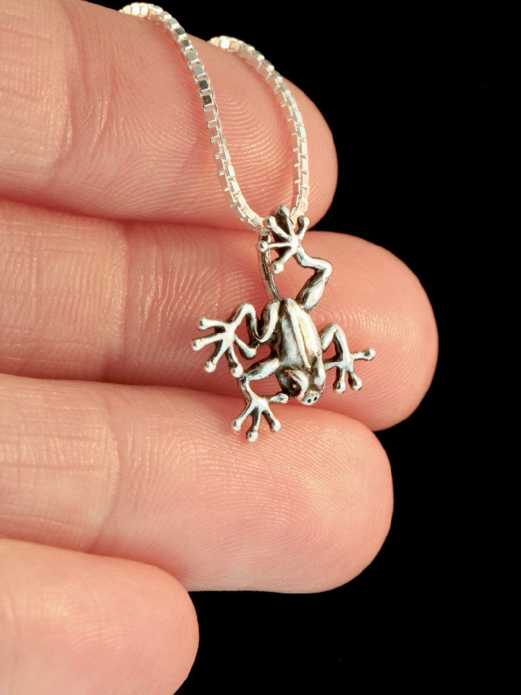 Jungle Jewel Tree Frog Charm in Silver
