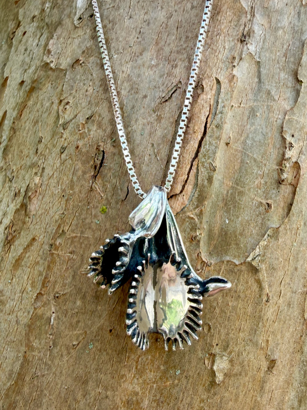 Double Venus Flytrap Pendant - Sterling Silver