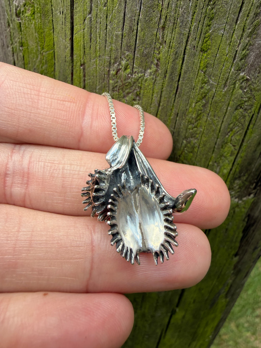 Double Venus Flytrap Pendant - Sterling Silver