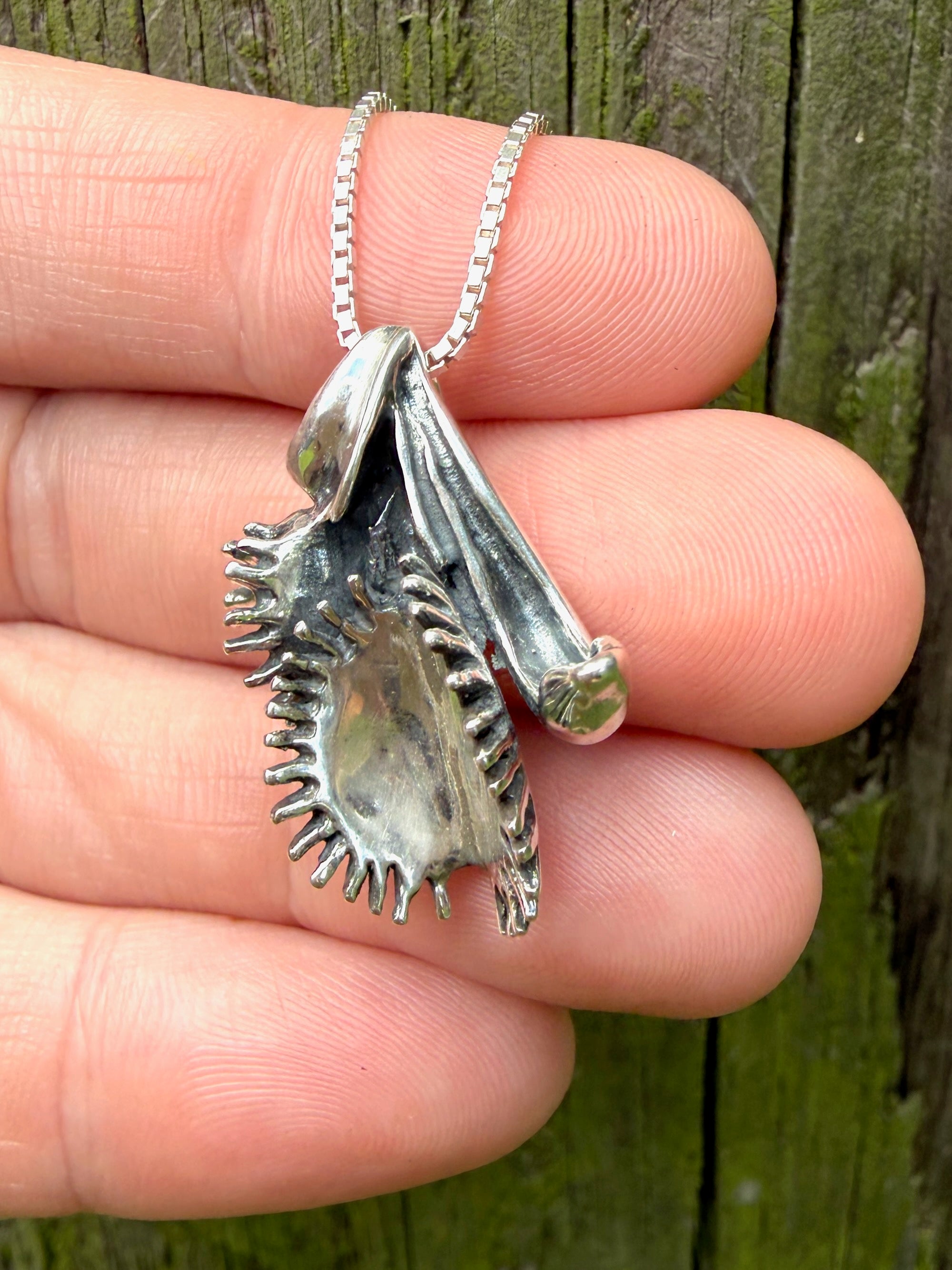 Double Venus Flytrap Pendant - Sterling Silver