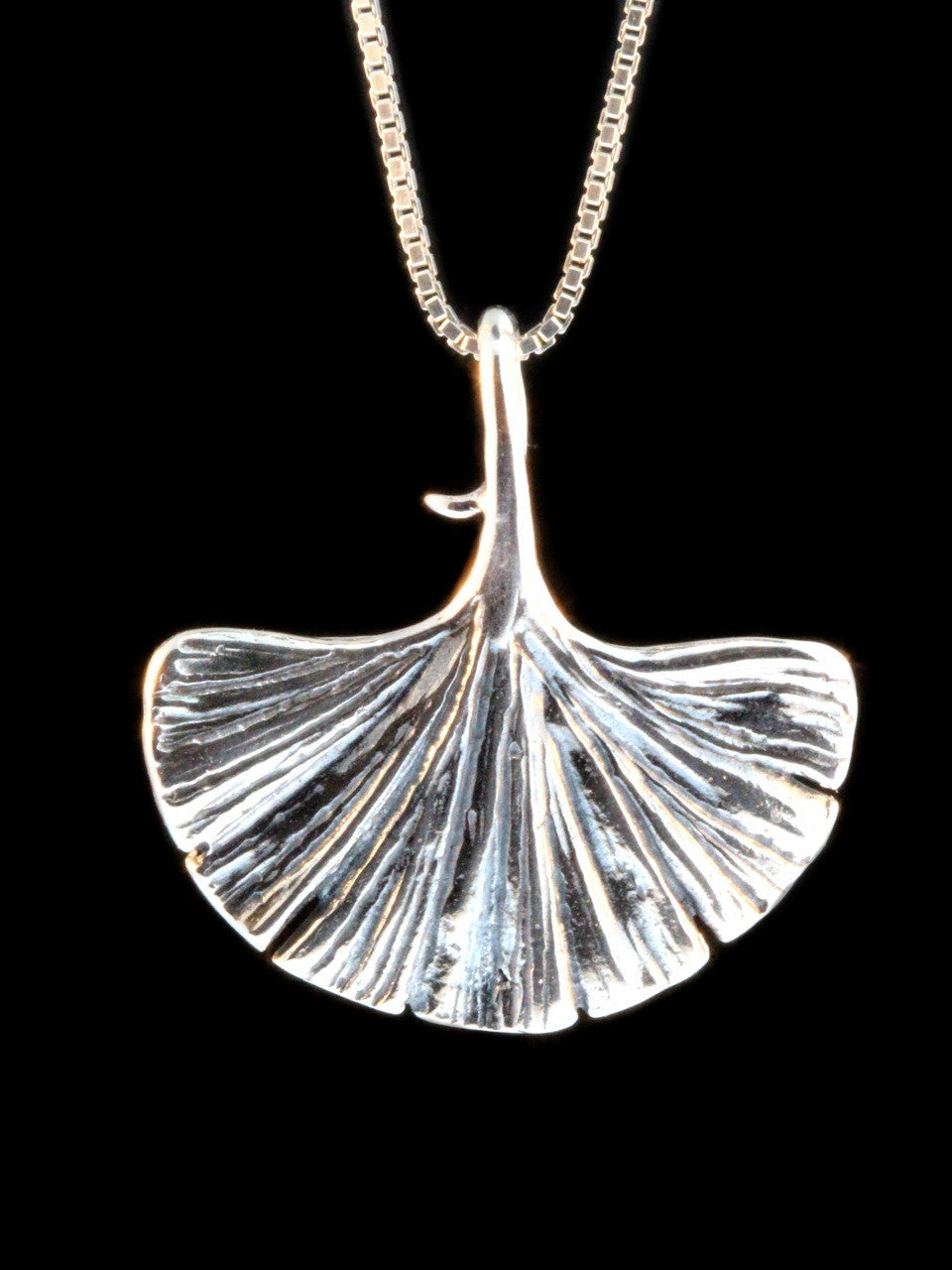 Large Ginkgo Leaf Pendant - Silver