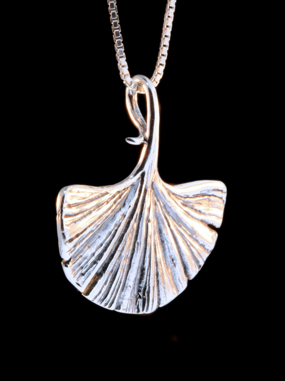 Large Ginkgo Leaf Pendant - Silver