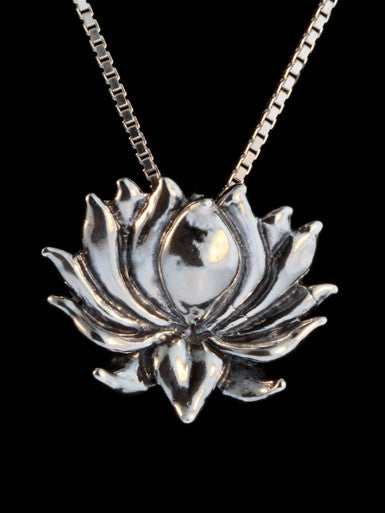Lotus Charm - Silver