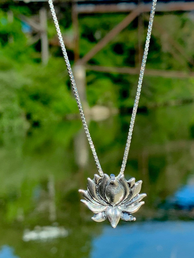 Lotus Charm - Silver