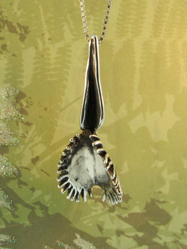 Sterling Silver Medium Venus Flytrap Charm by Marty Magic