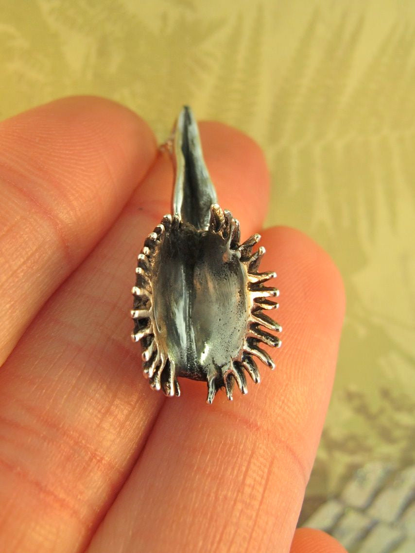 Sterling Silver Medium Venus Flytrap Charm by Marty Magic