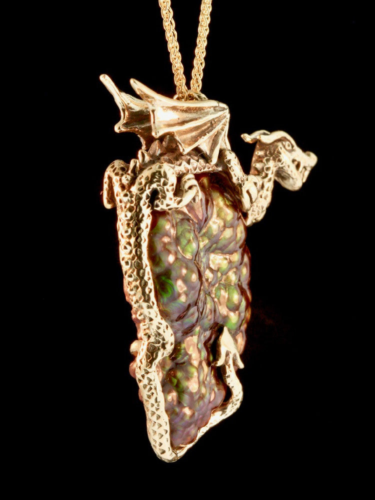 Mangrove Dragon in 18K Gold