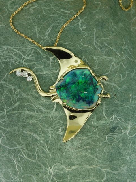 18k gold Manta Ray with Australian crystal opal and diamonds