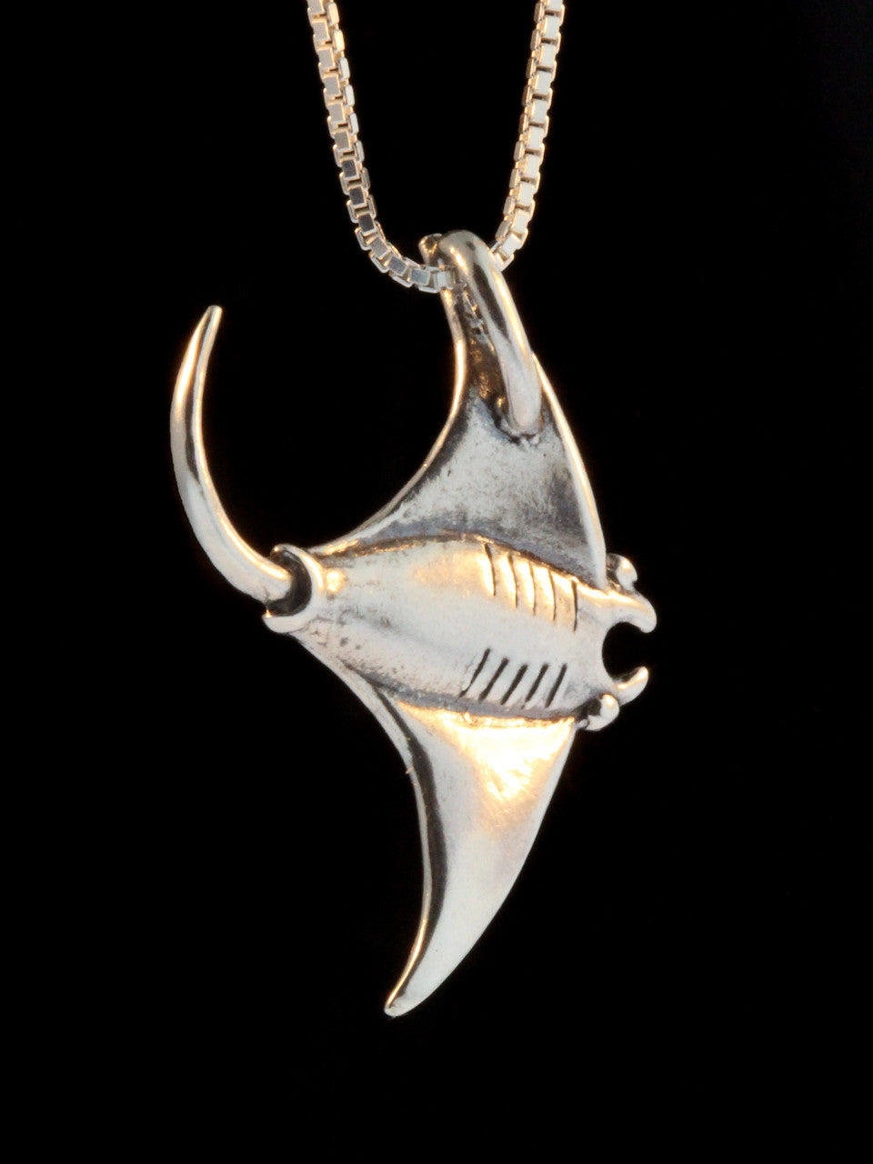 Manta Ray Charm Pendant in Silver