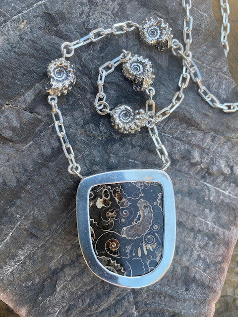 Reverse side of Marston Marble Ammonite Neckpiece - Sterling Silver with Ammonite chain.