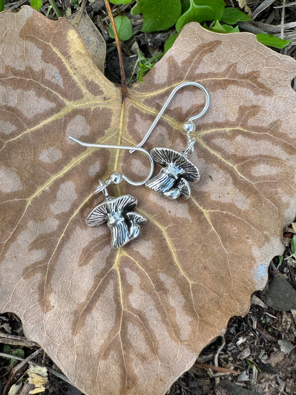 Tiny Mushroom Earrings - Silver