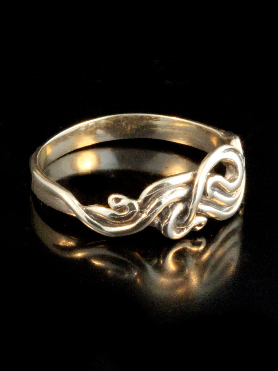 Nouveau Swirl Ring - 14K gold