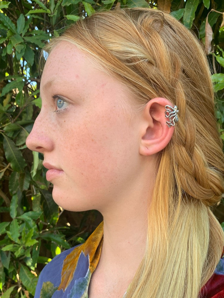 Octopus Ear Crest Cuff - Silver