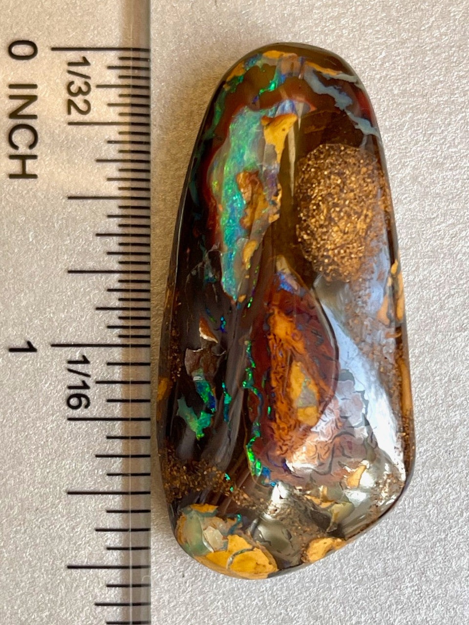 Outback - Australian Koroit Boulder Opal - 85 ct
