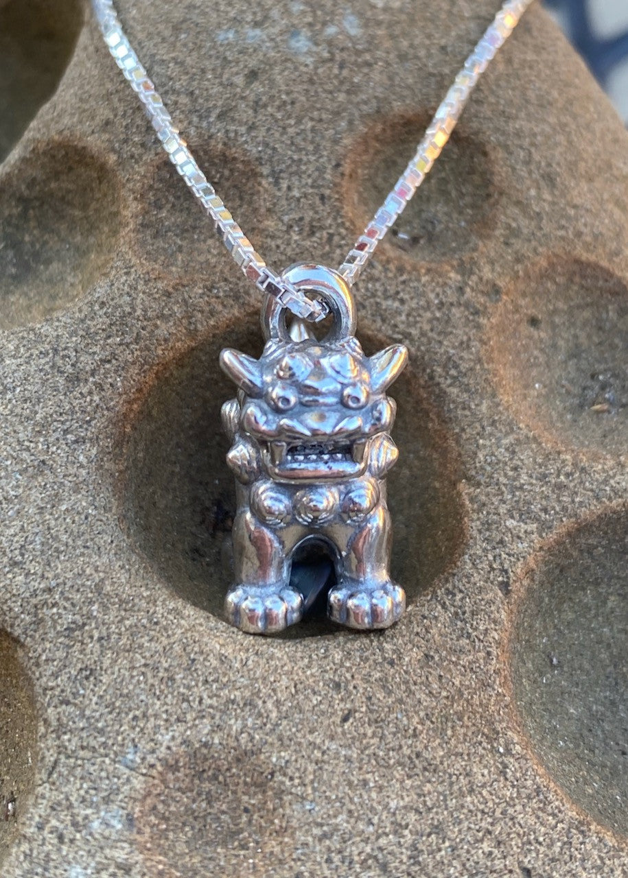 Shisa Foo Dog Lion Charm - Sterling Silver – Marty Magic Jewelry
