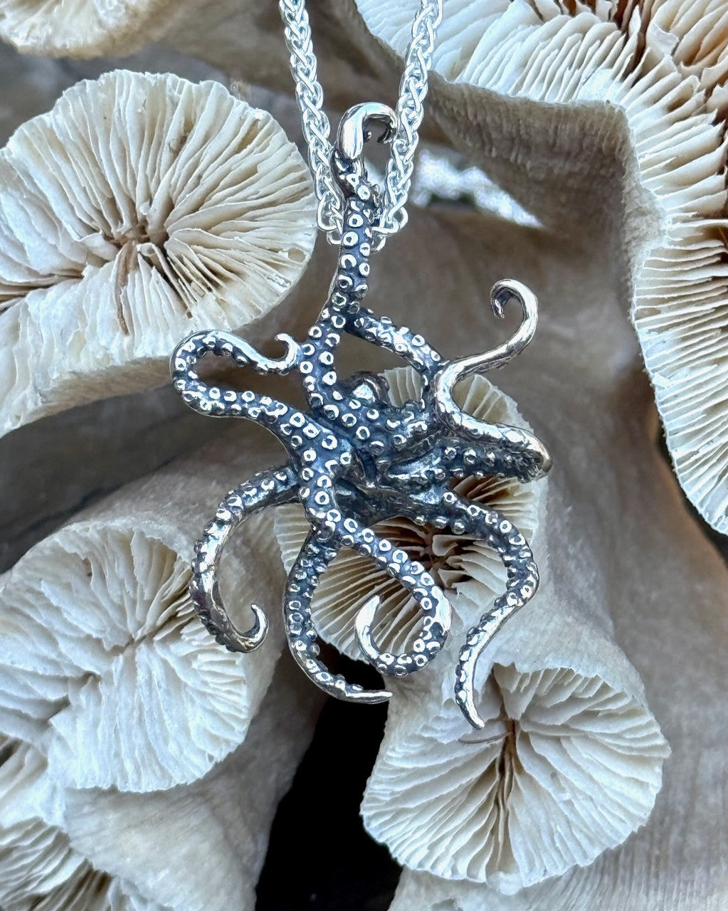 Riptide Octopus Pendant with wheat chain - Silver