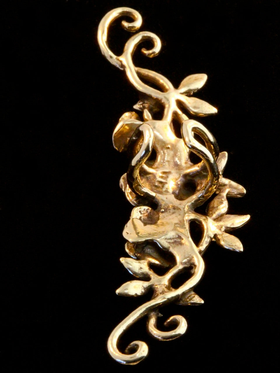 Rose Tendril Ear Cuff - Bronze