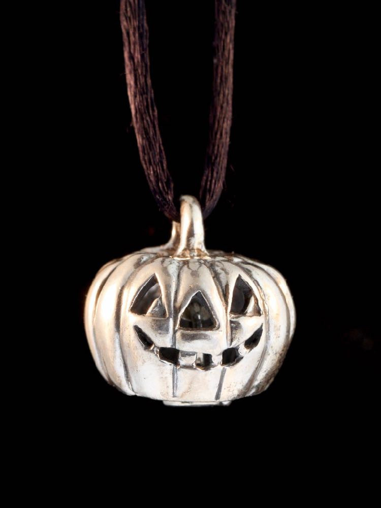 Jack-O'-Lantern Bell in Silver