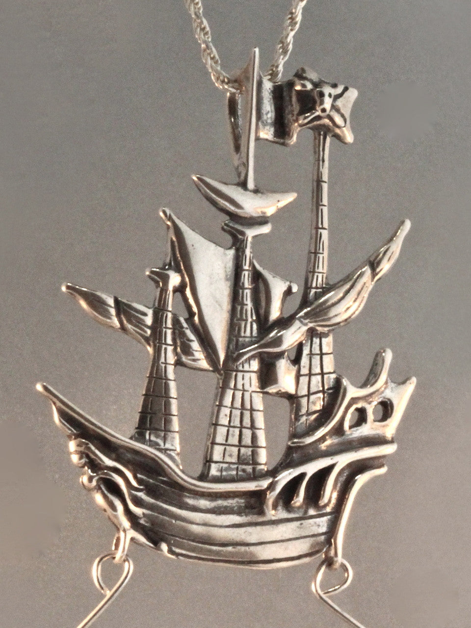 Classic Peter Pan Charm Holder Collection - Silver