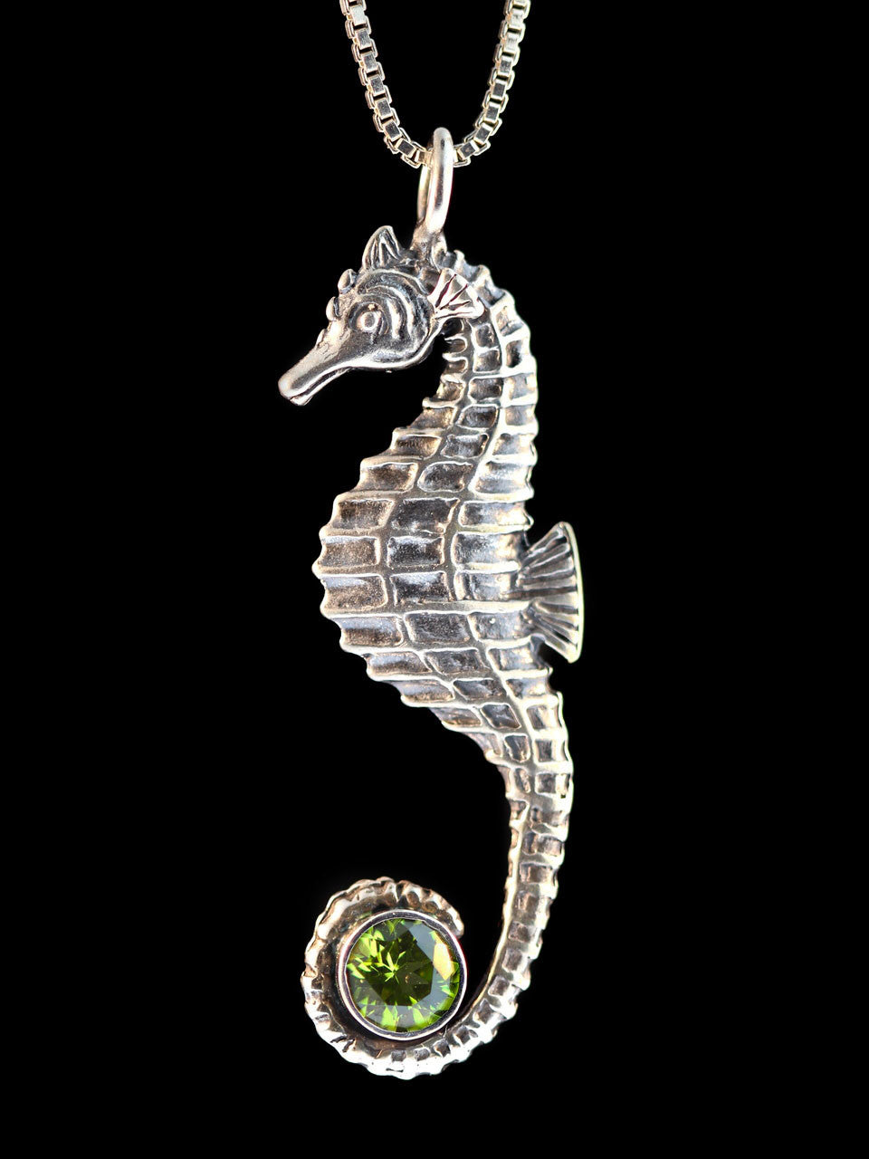 Seahorse With Peridot