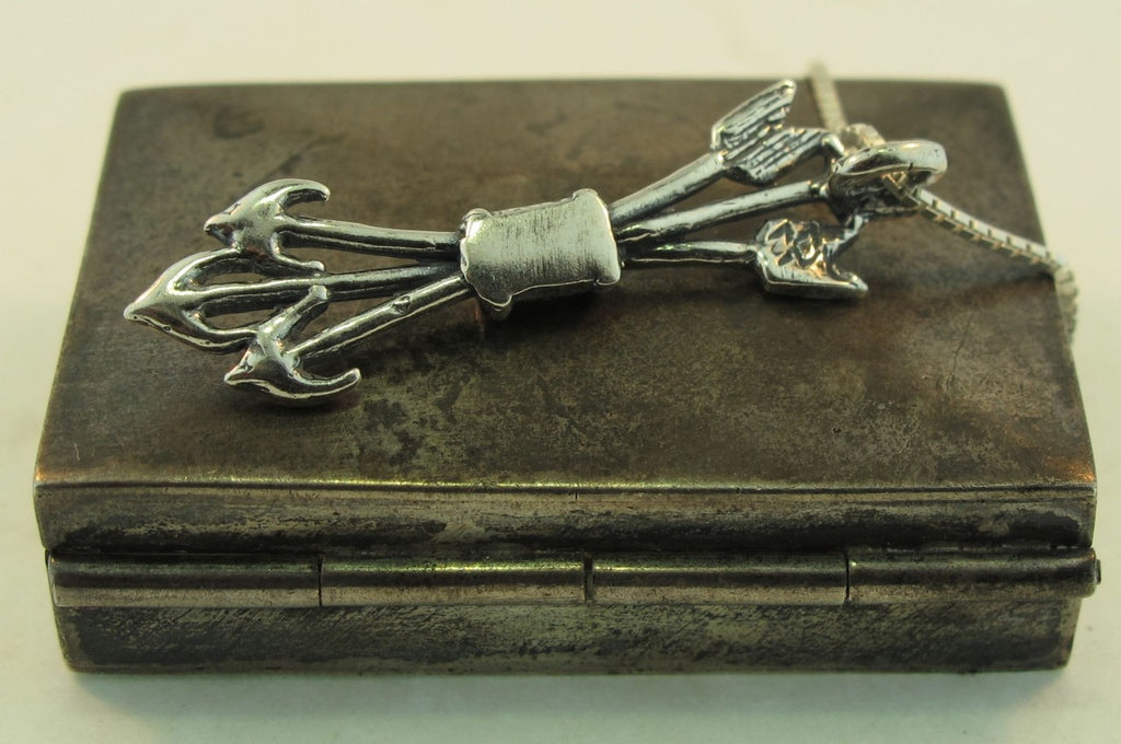 Quiver and Arrow Charm - Silver