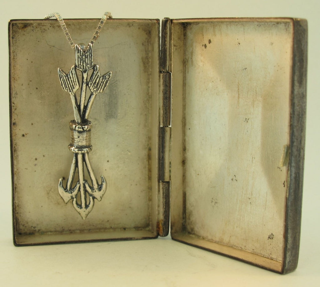 Quiver and Arrow Charm - Silver