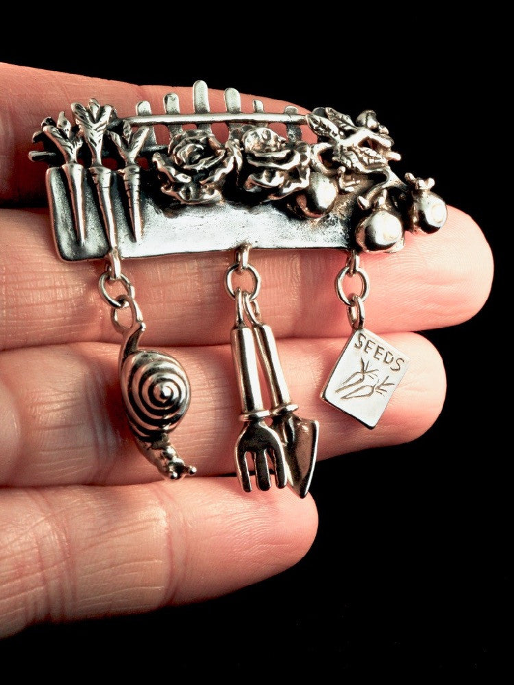 Garden Charm Pin with Snail - Silver