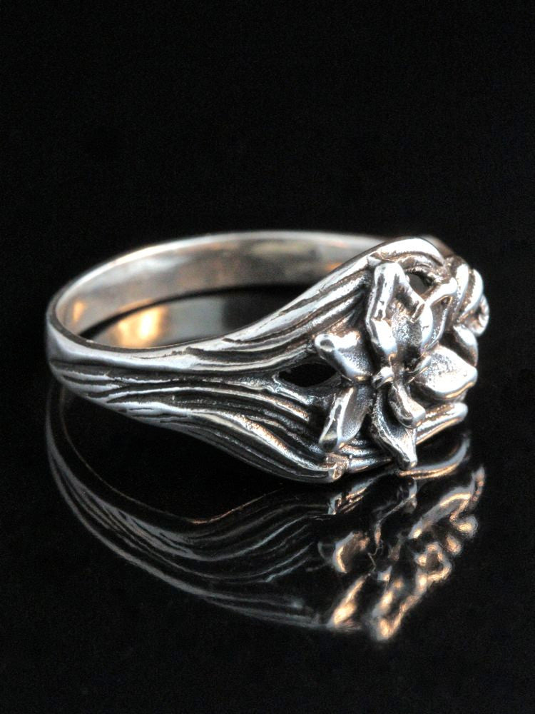 Orchid Ring - Silver