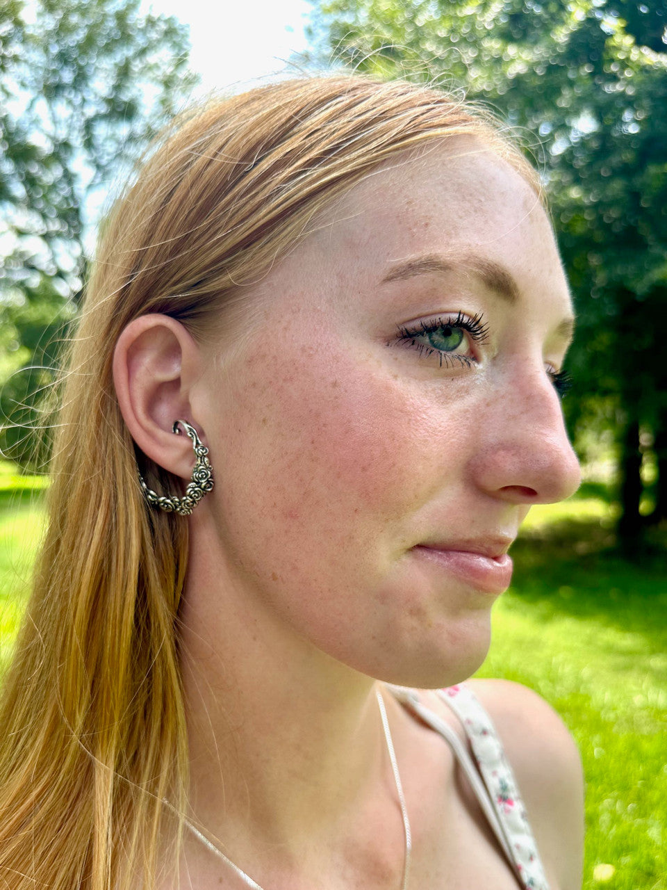 Rose Tendril Ear Hoop - Silver