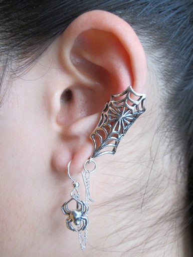 Web and Chained Spider Ear Cuff Bajoran - Silver