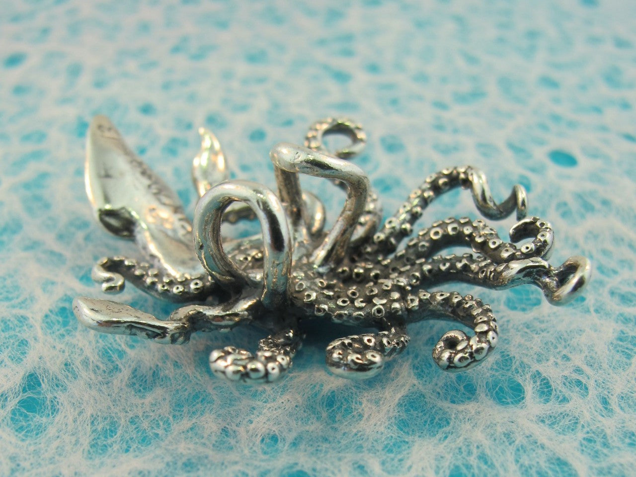 Kraken Squid Ear Cuff - Sterling Silver