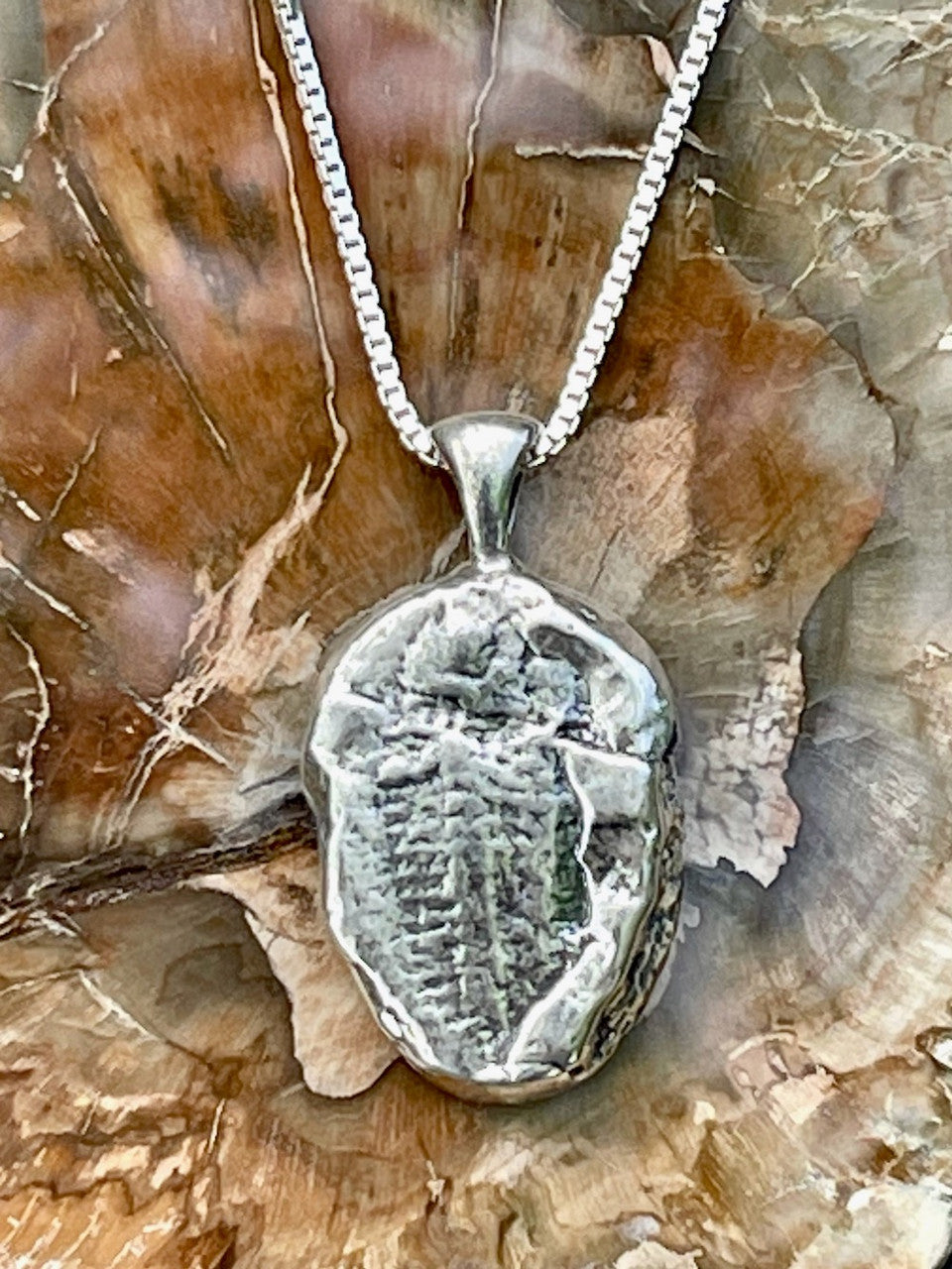 Trilobite Pendant Live Casting - Silver