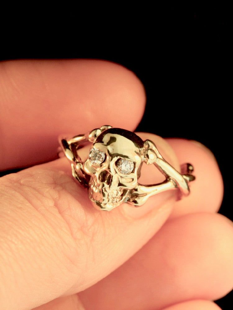 Skull and Crossbones Ring with Diamond Eyes in 14k Gold