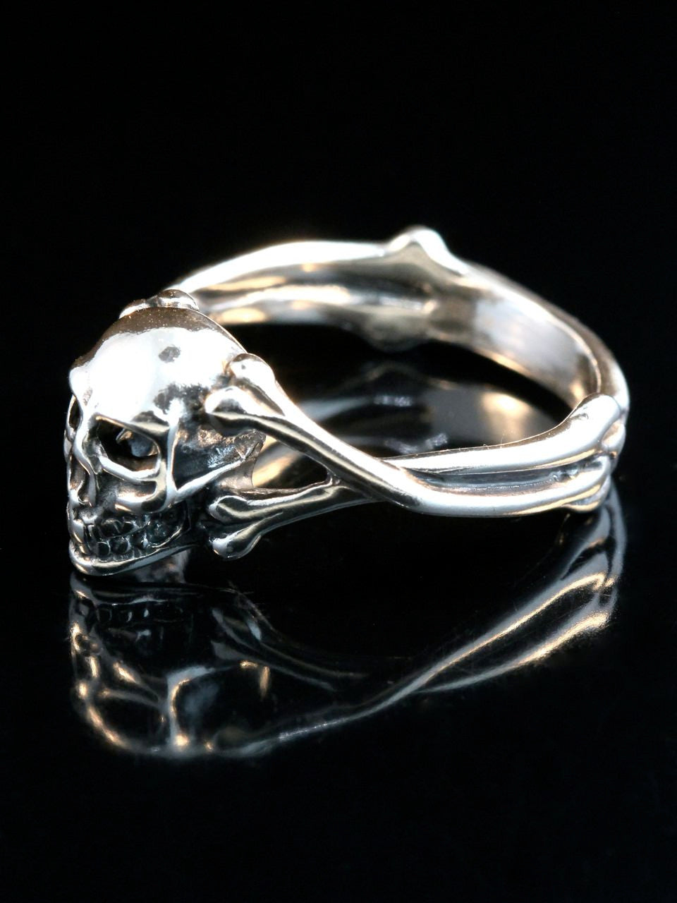 Skull and Crossbones Ring - Silver