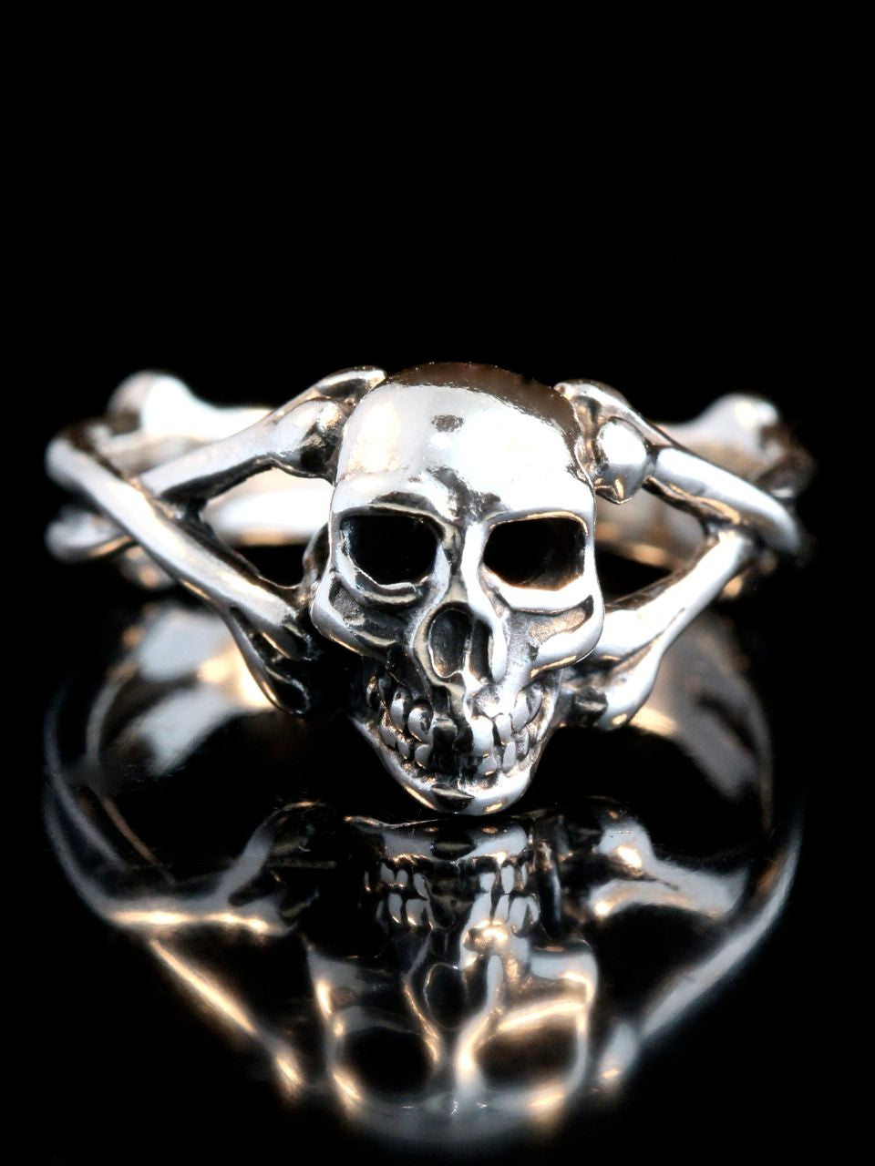 Skull and Crossbones Ring - Silver