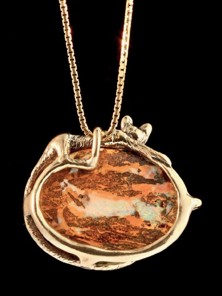 Sleeping Cat Pendant with Gemstone in 14K Gold