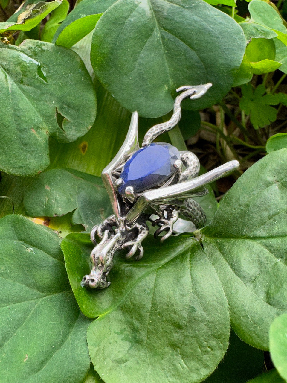 Dragon Sculpture Ring - Sterling Silver with Faceted Labradorite