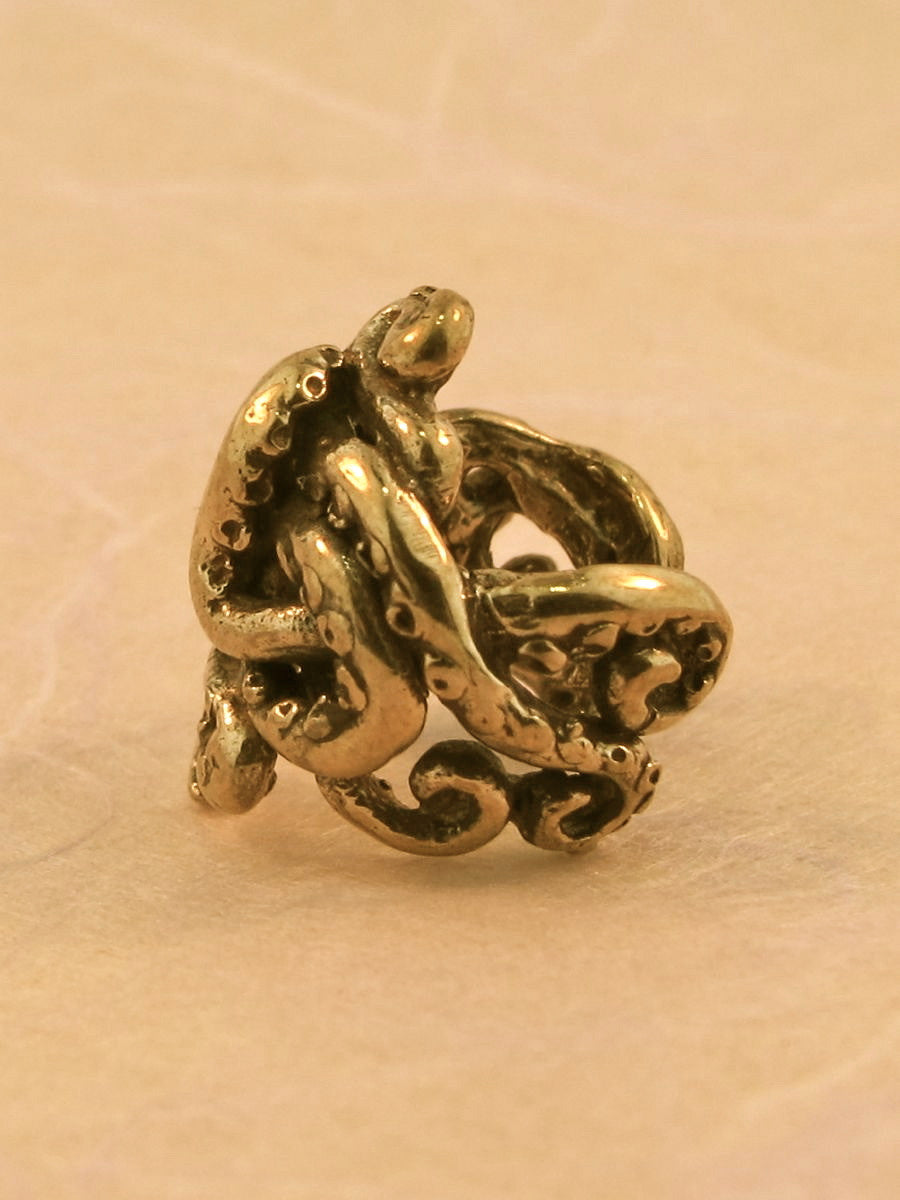Octopus Tentacle Twist Ear Cuff - Bronze