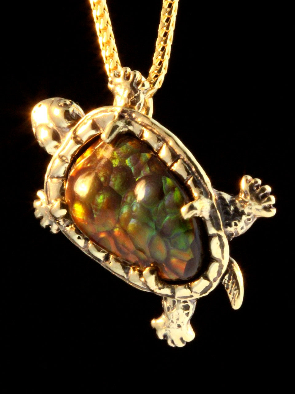 Turtle or Tortoise Pendant with Fire Agate - 18K gold